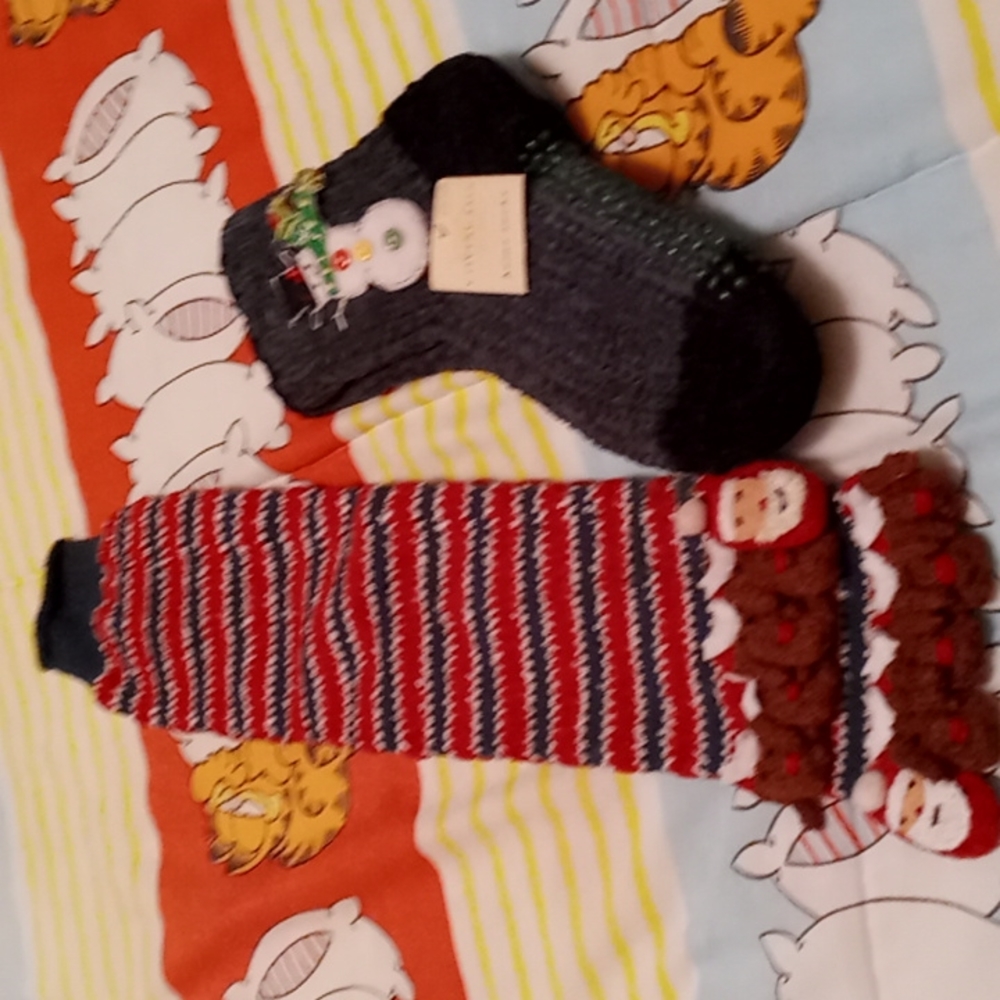 Bundle of 2 Pair of NEW Vintage Christmas Funky & Unique Novelty Socks!😜